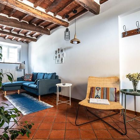 Accogliente Alloggio Con Vista E Piscina Λούκα Εξωτερικό φωτογραφία